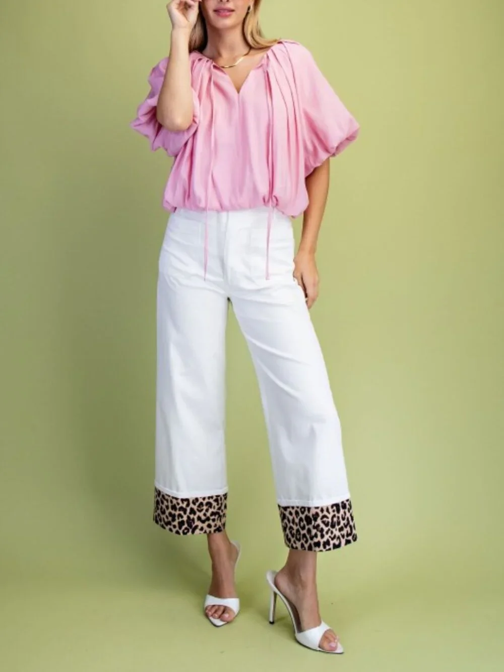 OFF WHITE CROPPED DENIM LIKE PANT WITH LEOPARD PRINT CUFFS SIZE MEDIUM - NWT - Picture 3 of 16